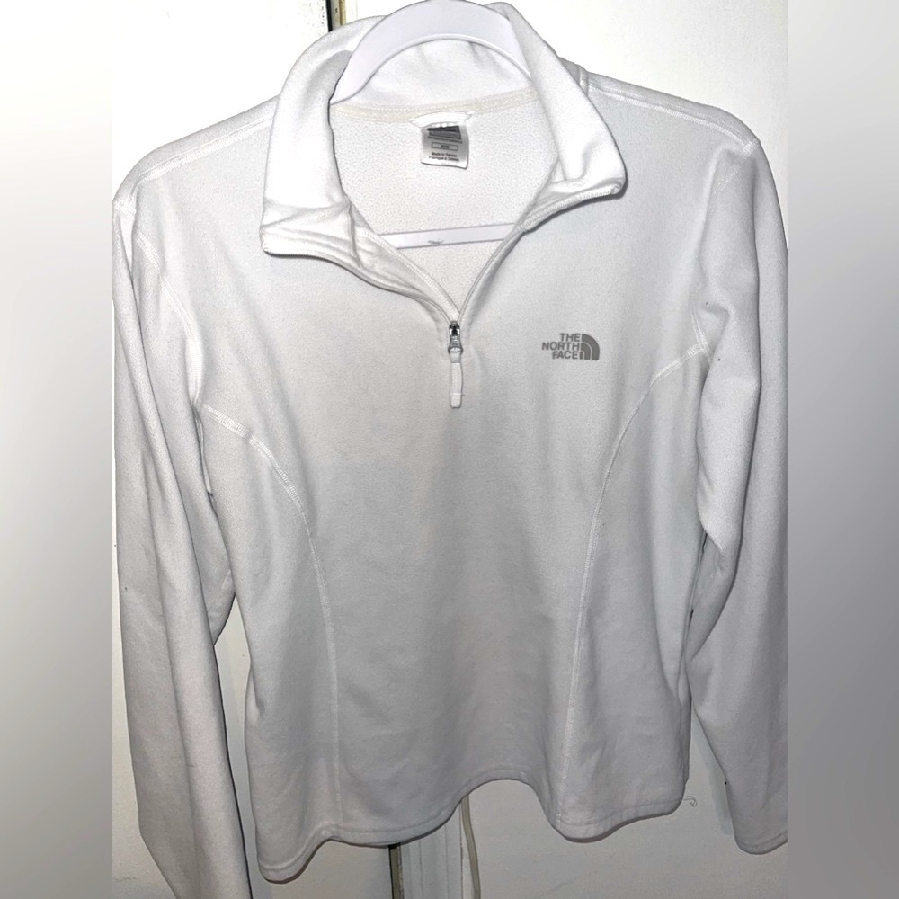 North face pullover.
